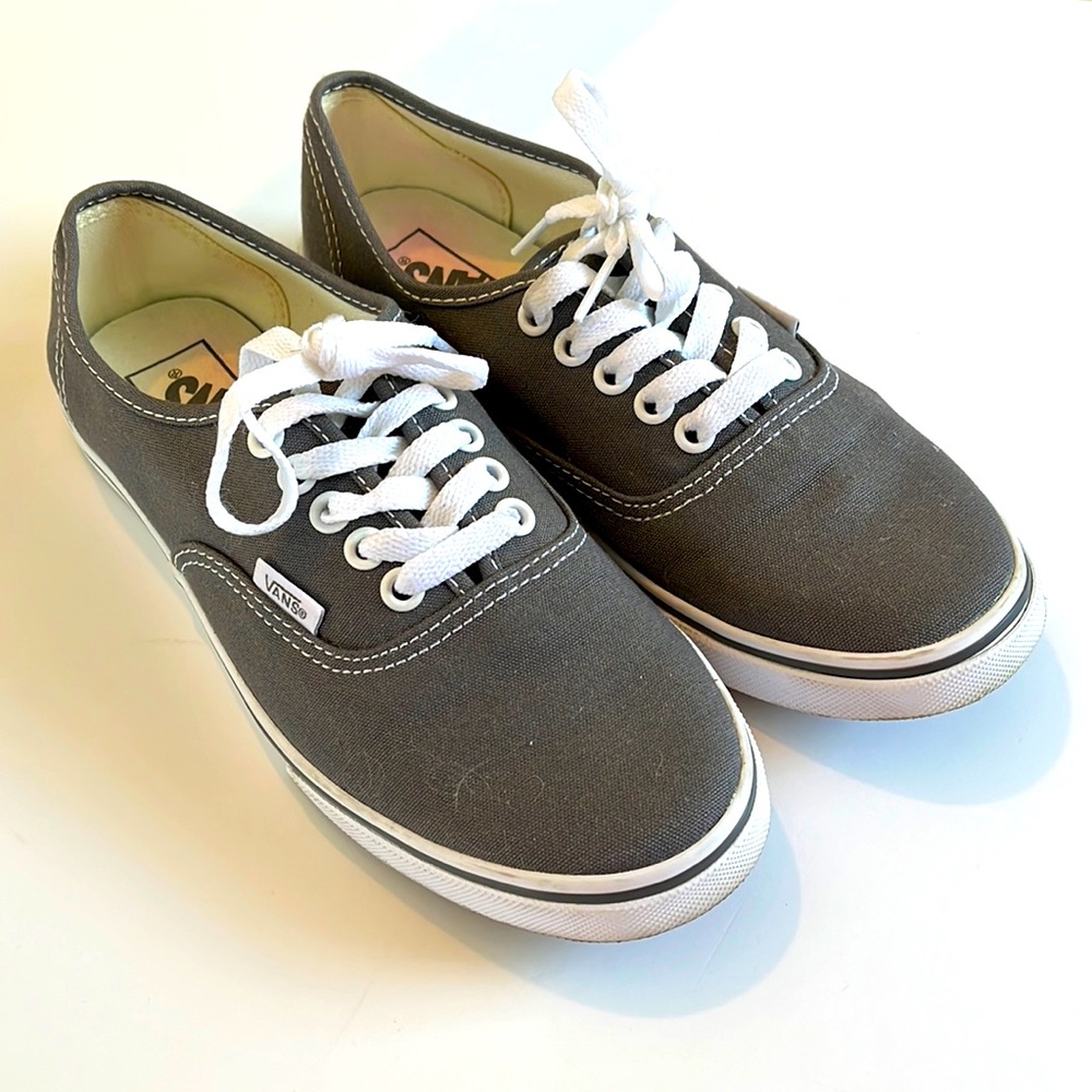 Vans Authentic Shoe Sneakers, Gray